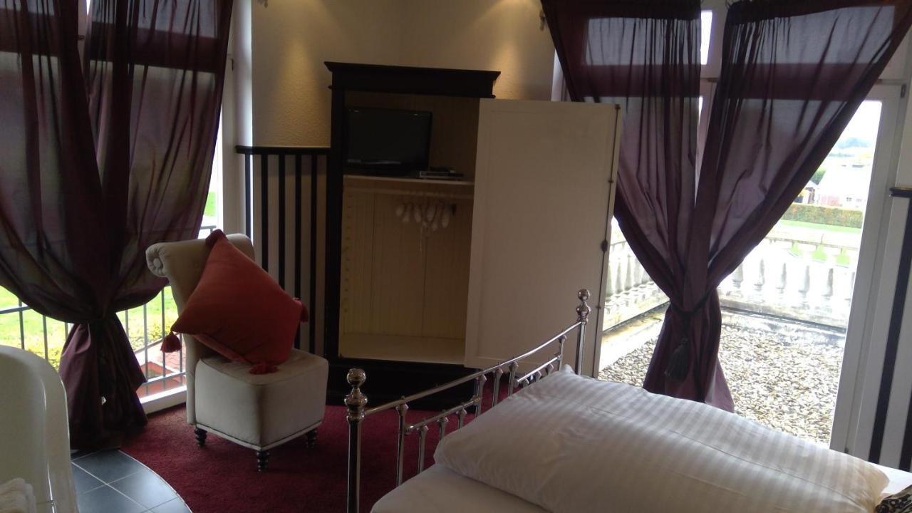 Gaestehaus Chalet אוכטרופ מראה חיצוני תמונה